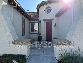 1086 Harvest Mill Dr in Manteca, CA - Building Photo - Building Photo