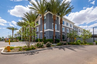 The Amelia in Phoenix, AZ - Building Photo - Building Photo