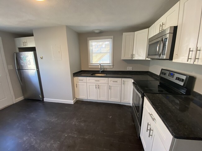 1 Petrel Rd in Quincy, MA - Building Photo - Building Photo