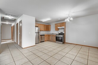 417 E Southern Trace Dr in Rogers, AR - Building Photo - Building Photo