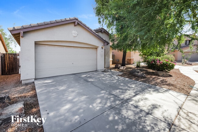 5346 W Jessica Ln in Phoenix, AZ - Building Photo - Building Photo