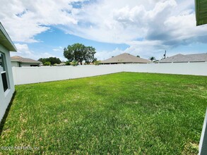 27 Farmsworth Dr in Palm Coast, FL - Building Photo - Building Photo