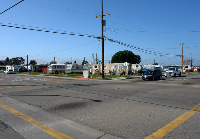 615 N O St in Lompoc, CA - Building Photo - Building Photo