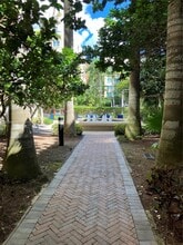 2001 Biscayne Blvd in Miami, FL - Building Photo - Building Photo