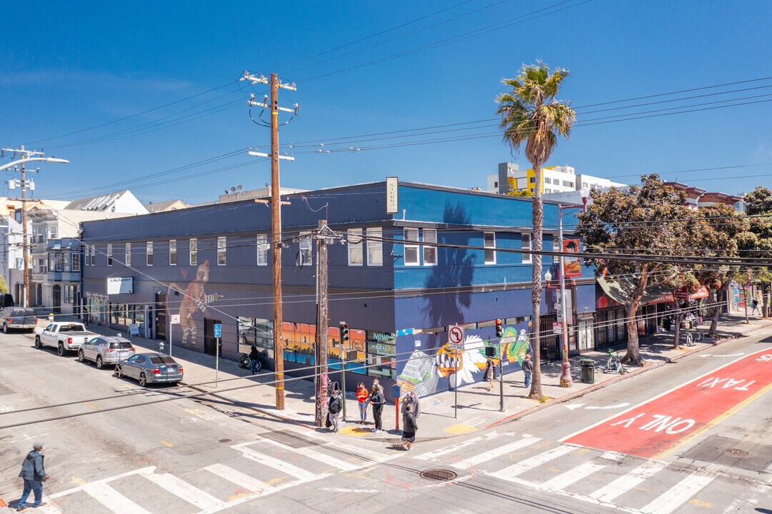 2401 Mission St in San Francisco, CA - Building Photo