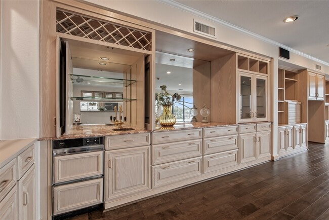 property at 2037 Enterprise Ave