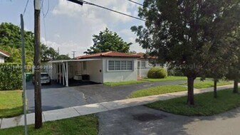 3401 SW 17th St in Miami, FL - Building Photo