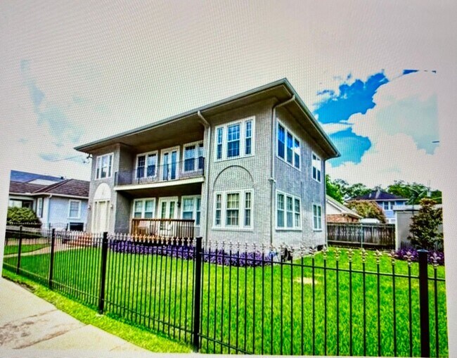 2907 Calhoun St in New Orleans, LA - Building Photo - Building Photo