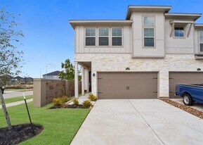 5603 Foggy Vine Ct in Fulshear, TX - Building Photo