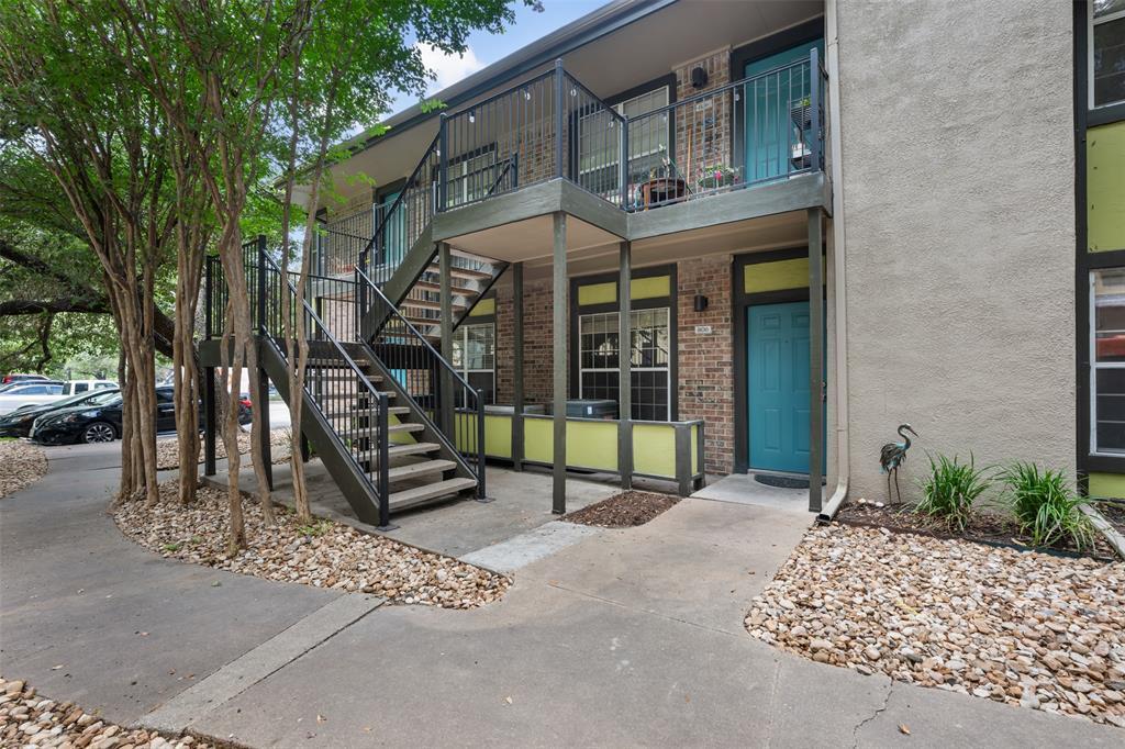 7685 Northcross Dr in Austin, TX - Building Photo