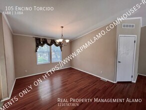 105 Encino Torcido in Adkins, TX - Building Photo - Building Photo