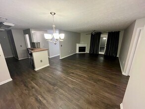 3129 Crestmont Ln in Beavercreek, OH - Building Photo - Building Photo