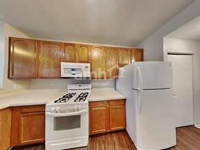 621 Arbor Cir in Lakemoor, IL - Building Photo - Building Photo