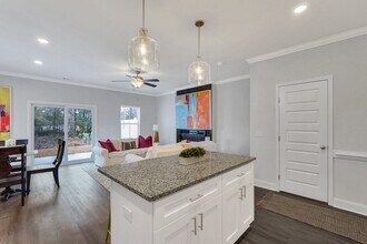 1102 Belle Island Rd in Richmond Hill, GA - Building Photo - Building Photo