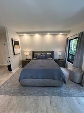 13334 Polo Club Rd in Wellington, FL - Foto de edificio - Building Photo