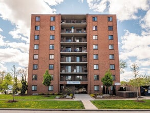 275 Askin Ave in Windsor, ON - Building Photo - Building Photo