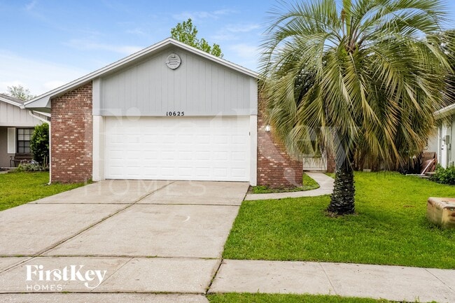property at 10625 Wyndcliff Dr
