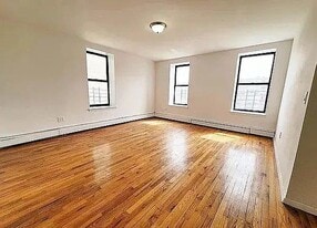 1358 Sheridan Ave in Bronx, NY - Building Photo