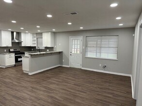 3203 White Sail in League City, TX - Building Photo - Building Photo