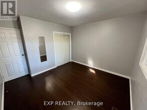 39 Frankton Crescent in Toronto, ON - Building Photo - Building Photo