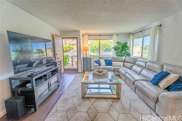 property at 595 Hahaione St