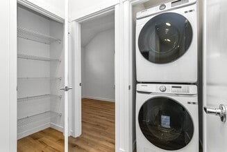 1040 S Donovan St in Seattle, WA - Building Photo - Building Photo