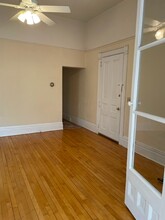 2726 DuPont Ave S, Unit 1 in Minneapolis, MN - Building Photo - Building Photo