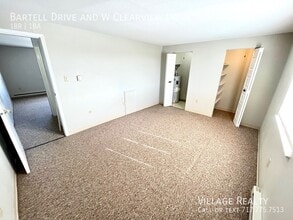 51 W Clearview Dr in Shrewsbury, PA - Building Photo - Building Photo