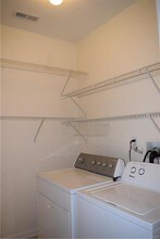 911 Eden Terrace in Easton, PA - Building Photo - Building Photo
