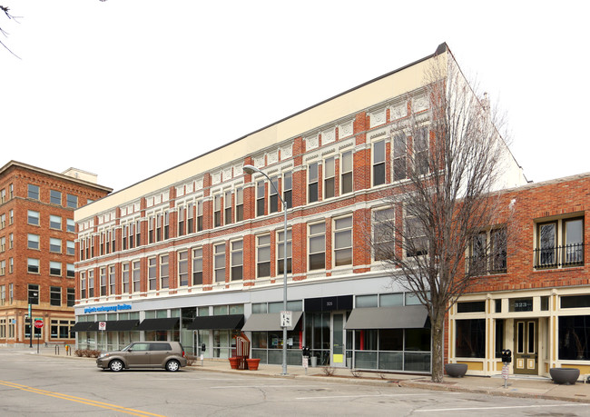 Capitol Village Lofts in Des Moines, IA - Building Photo - Building Photo