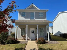 325 Lorien Way in Athens, GA - Building Photo