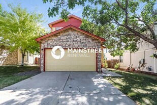 8042 Bryant St in Westminster, CO - Building Photo