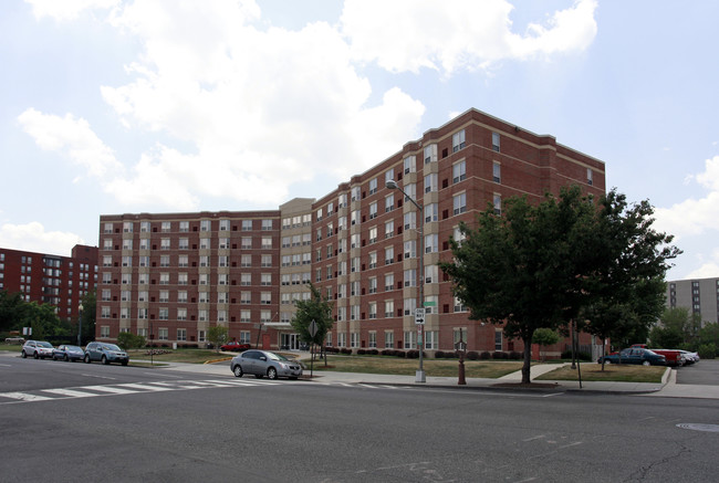 The Golden Rule Plaza in Washington, DC - Building Photo - Building Photo