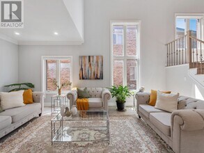 60 Starwood Rd in Vaughan, ON - Building Photo - Building Photo