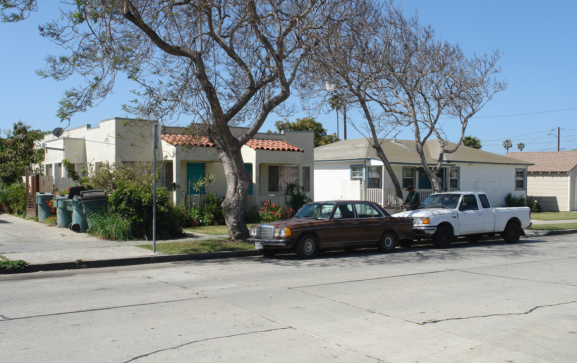 436-444 Wolff St in Oxnard, CA - Building Photo