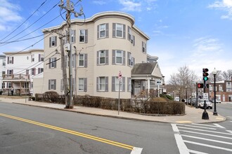 438 Washington St, Unit 2 in Boston, MA - Building Photo - Building Photo