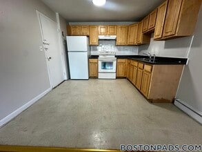 580 Cummins Hwy in Boston, MA - Building Photo - Building Photo