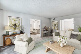 Maison De Ville in Bellevue, WA - Building Photo - Building Photo