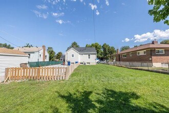 758 Loveland Ave in Salt Lake City, UT - Building Photo - Building Photo