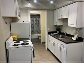 Lake Summit in Milwaukee, WI - Building Photo