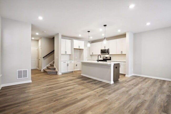 property at 14536 Twin Lakes Cir