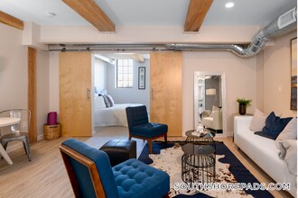 129 Guild St, Unit 109 in Norwood, MA - Building Photo - Building Photo