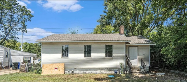 property at 2028 Lee Terrace SW