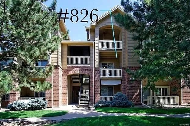 1631 W Canal Cir, Unit 826 in Littleton, CO - Building Photo