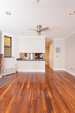 209 E 25th St, Unit 2F in New York, NY - Building Photo - Building Photo