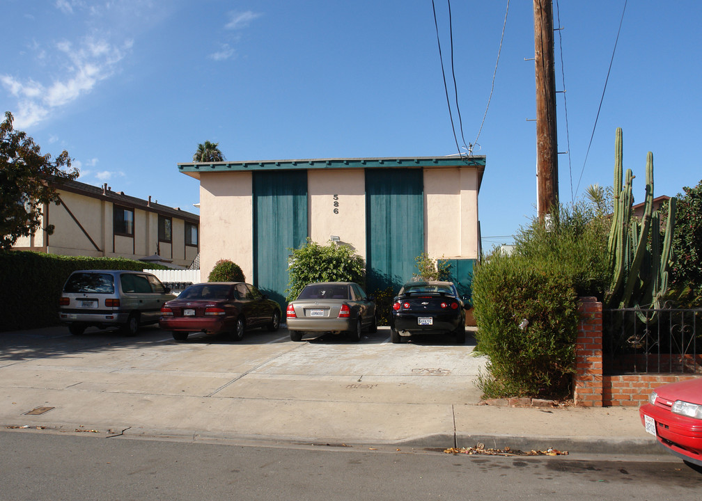 586 Florence St in Imperial Beach, CA - Building Photo