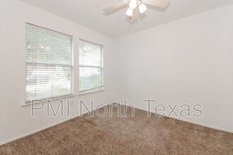 1571 Thornhill Ln in Little Elm, TX - Building Photo - Building Photo