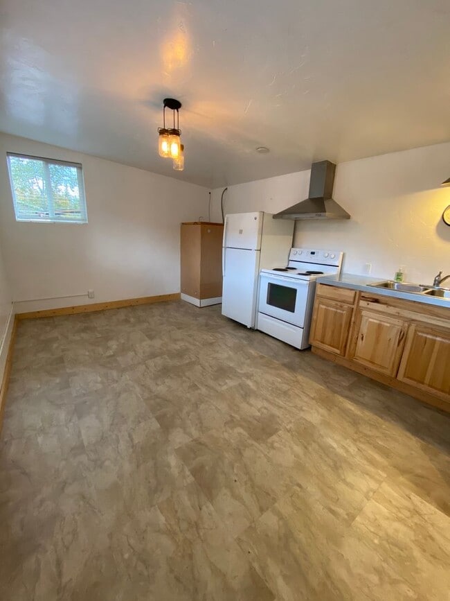 716 NE Quimby Ave in Bend, OR - Building Photo - Building Photo