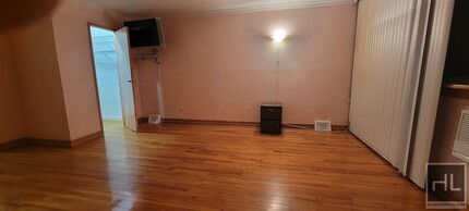 2705 Mill Ave-Unit -2 in Brooklyn, NY - Building Photo - Building Photo