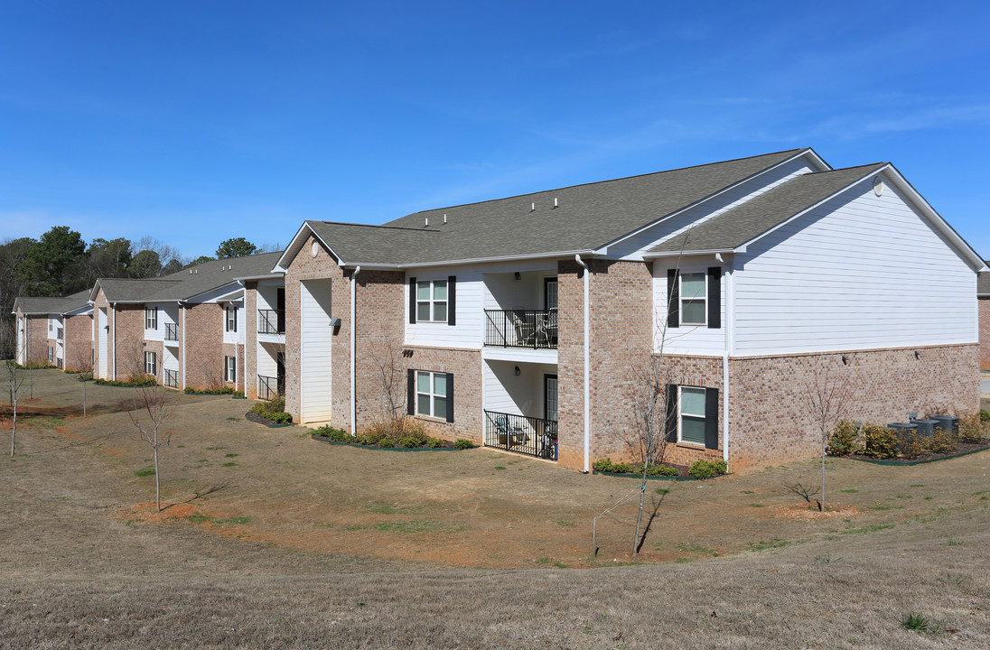 Ridgecrest Estates in Anniston, AL - Building Photo